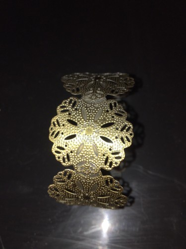Bangle bracelet Filigree floral metal copper/bronze color