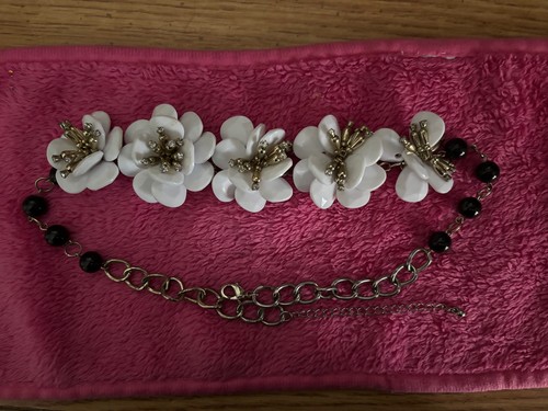 Vintage Necklaces - lot of 3 - bib style - photo 4