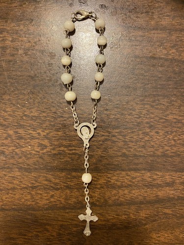 Rosary Bracelet w/cream beads & Mother Mary-Set of 2 - photo 3