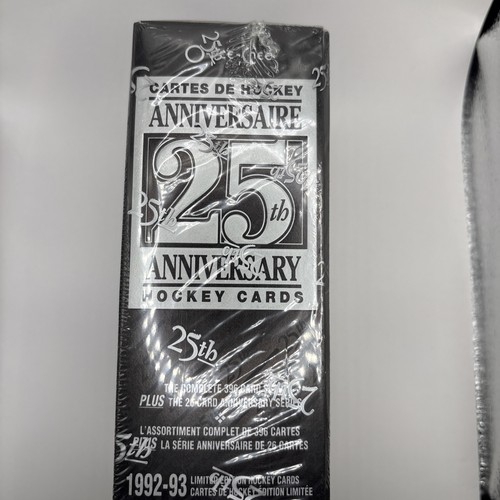 Factory-sealed 1992-93 O-Pee-Chee 25th Anniversary Hockey Set - photo 2