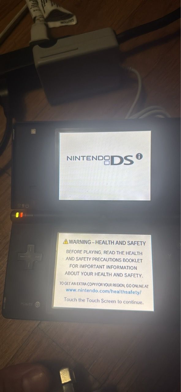 Nintendo DSI