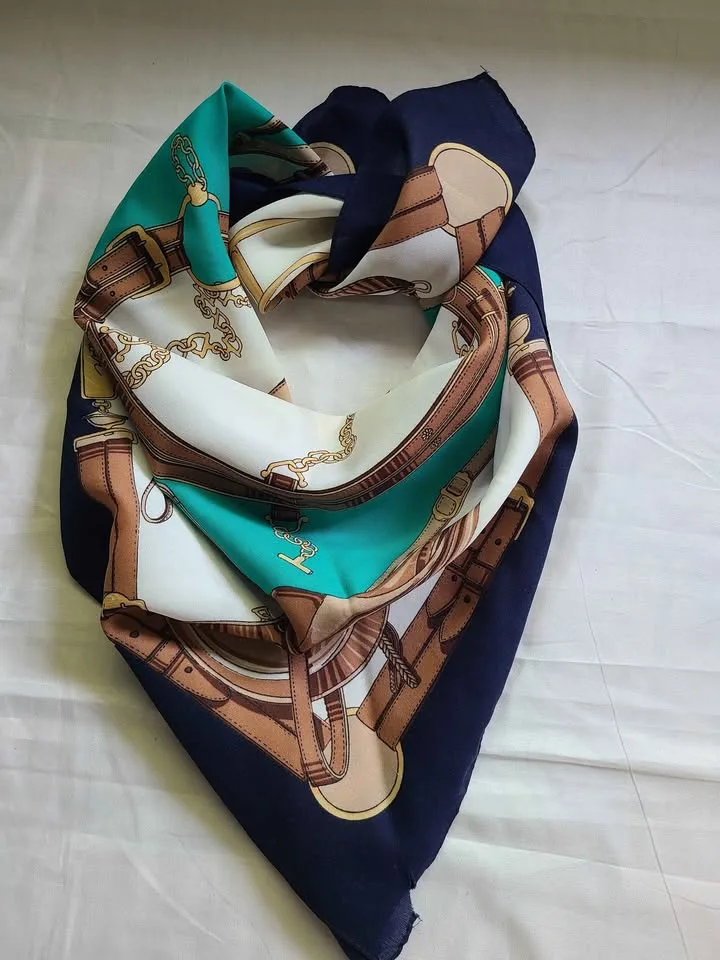 Vintage scarf by Jim Renoir image indicator(2)