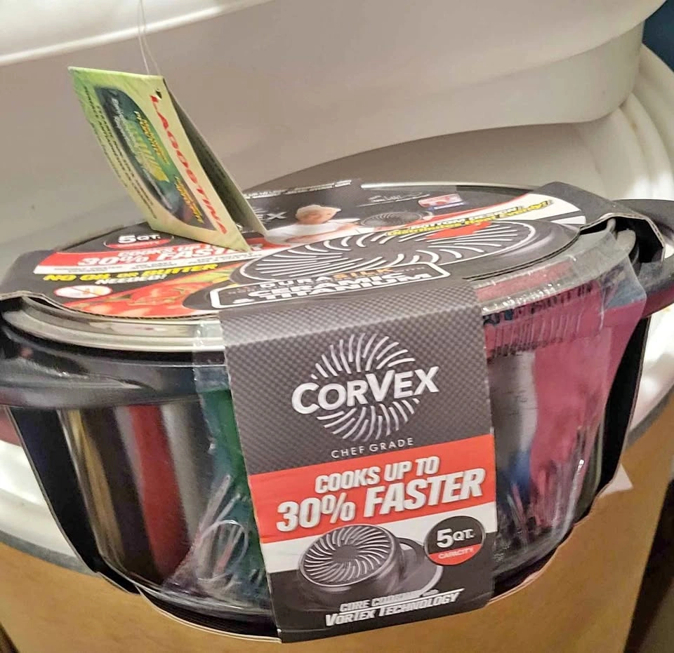 Brand New CorVex 5-Qt Chef Grade Casserole Pot with Lid