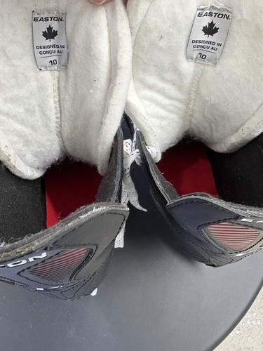 Easton Synergy Hockey Skates Size 10 w/ Blade Guards - photo 3