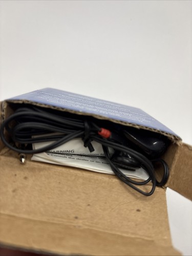 Vintage Avon Sun Sport Radio Blue Yellow Original Box - photo 3