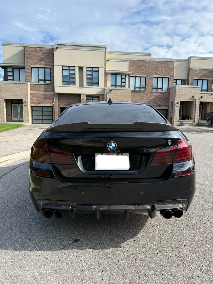2016 BMW 5 Series - photo 2
