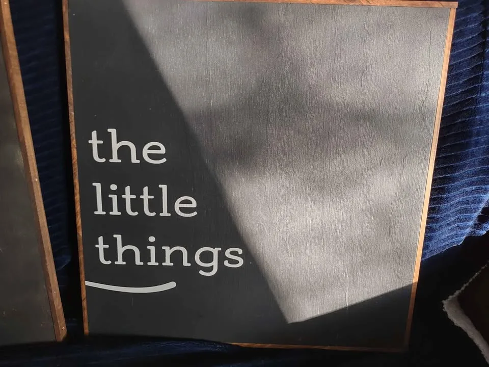 Enjoy the Little Things Pair Blackboard Wooden Signs image indicator(6)