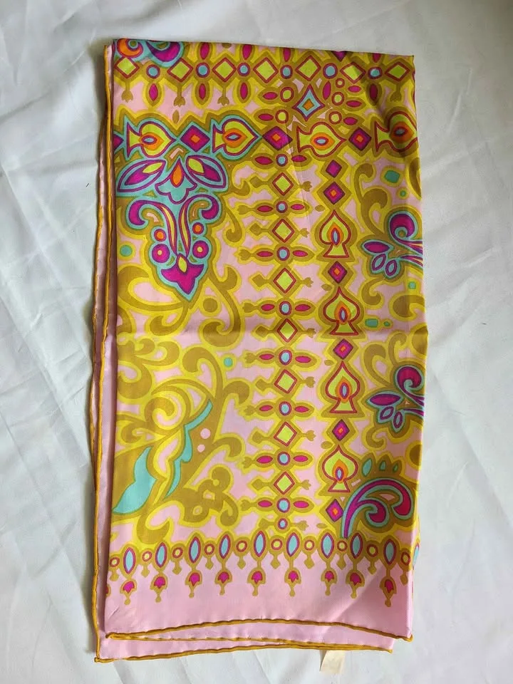 Vintage Ladies scarves image indicator(5)