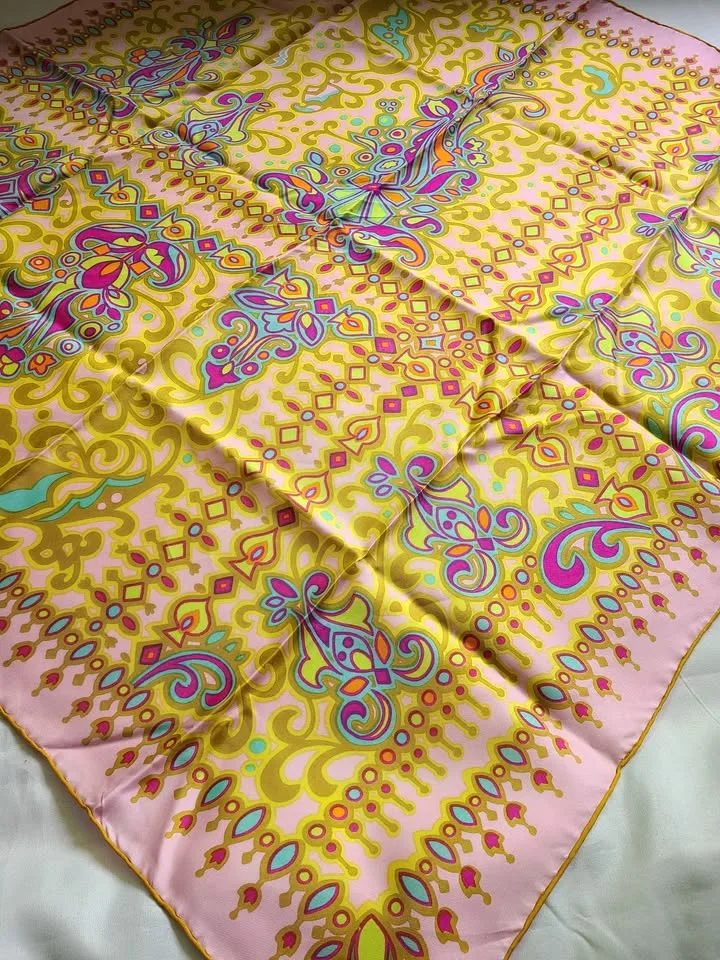 Vintage Ladies scarves image indicator(6)