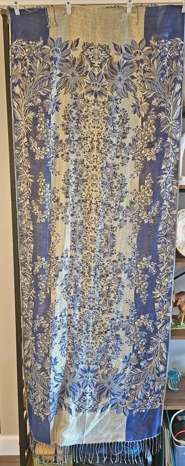 $18 OBO Blue & silver Pashmina scarf