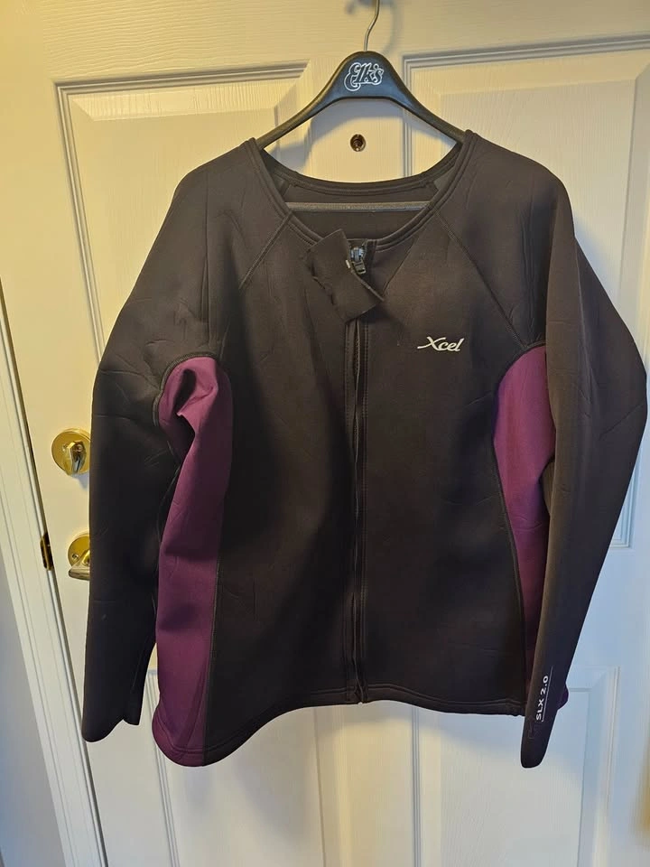 $45 OBO Xcel wetsuit top - photo 2