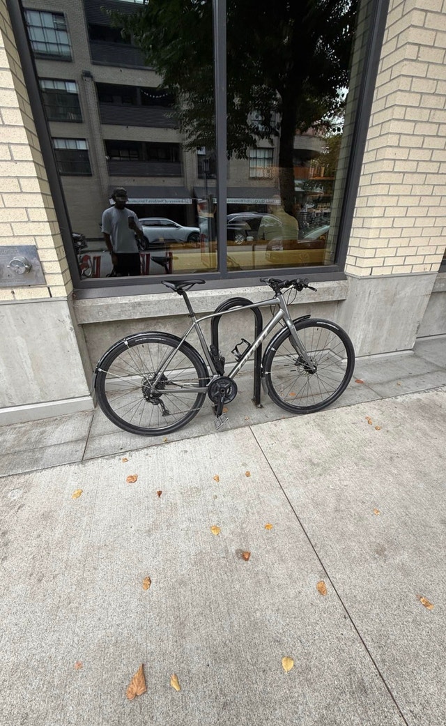 Giant Escape 1 Disc (Large) – Premium Commuter Pack - photo 4