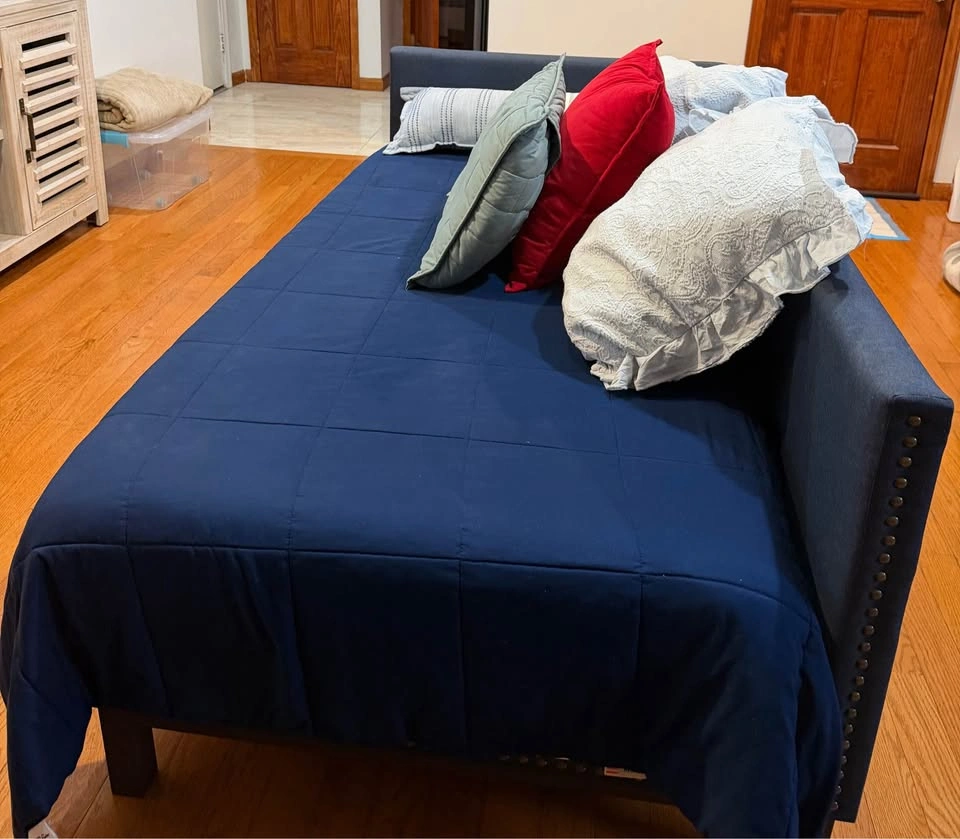Navy Blue Upholstered Daybed with Nailhead Trim - photo 4