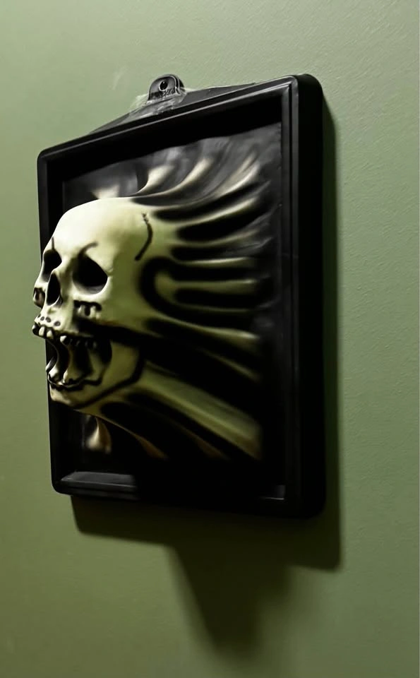 Halloween 3D lightweight Skull Picture - photo 2