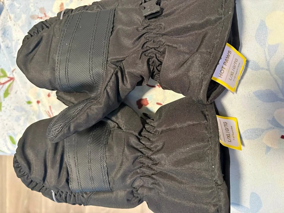 Winter gloves