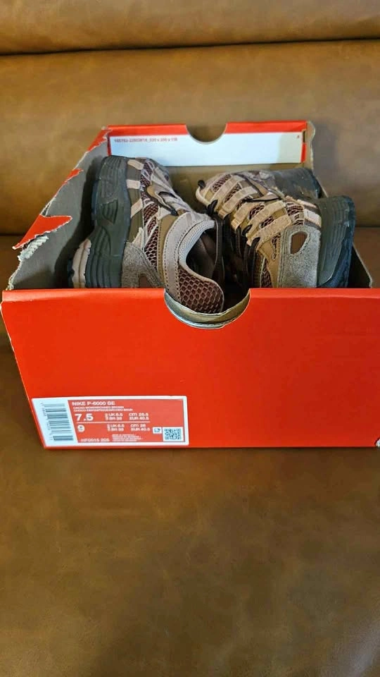 Nike P-6000 SE Sneakers