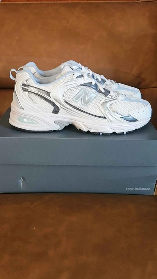 New Balance 530 White Grey Sneakers Size 9.5 - photo 3