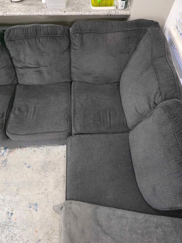 FREE Well-loved pull out sofa. Must be gone by Sept 27th. - photo 4