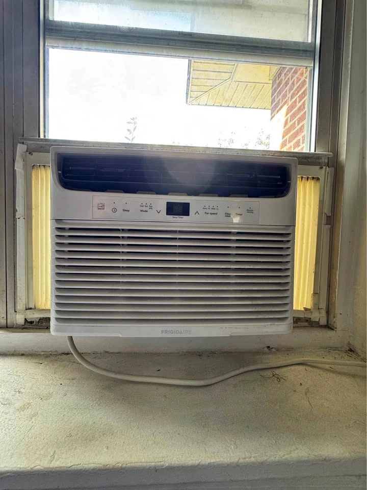 Frigidaire 10,000 BTU Window Air Conditioner