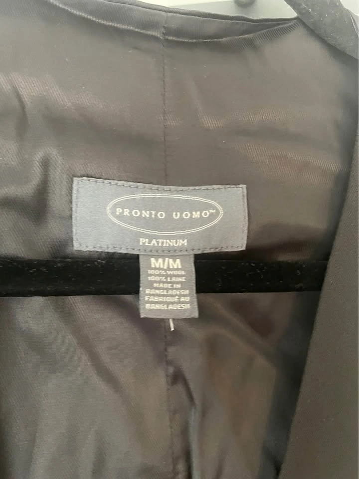 3-Piece Tuxedo - Pronto Uomo (40R / 34W) + M Vest - photo 5