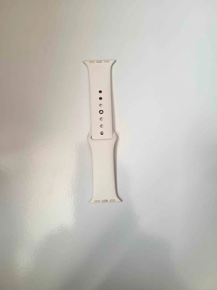 White Apple Watch Sport Band 42mm S/M (New)