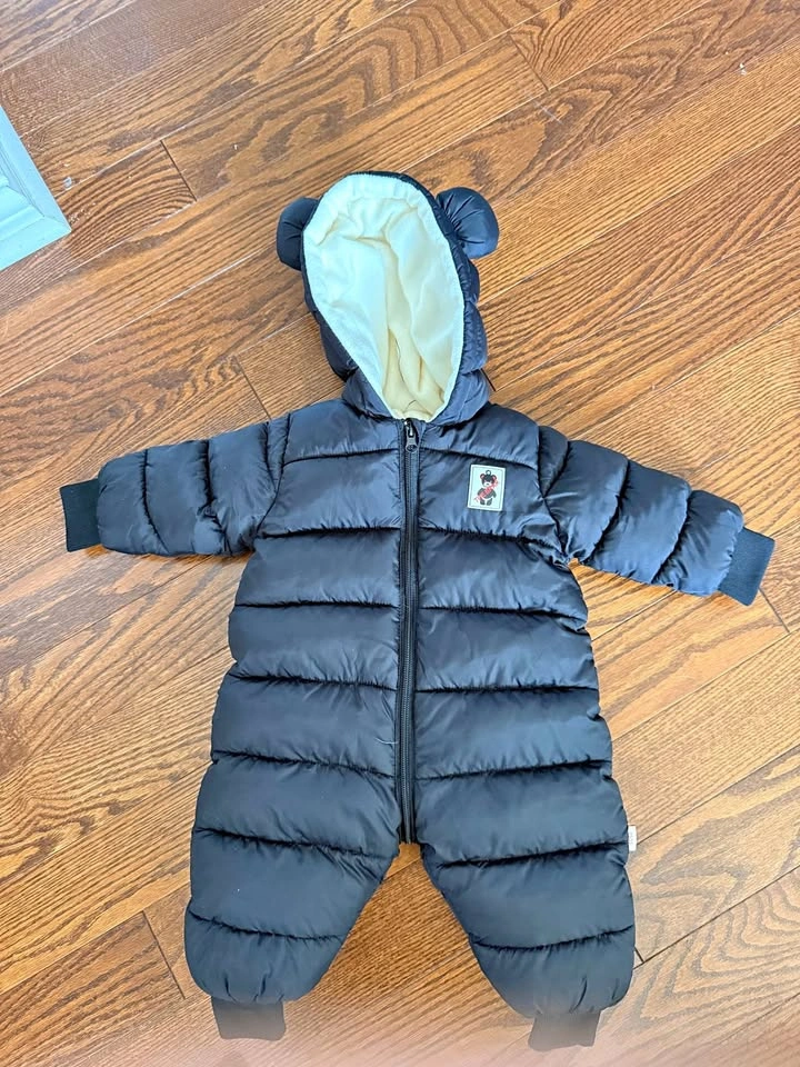 3 months Infant Hooded Puffer Snowsuit