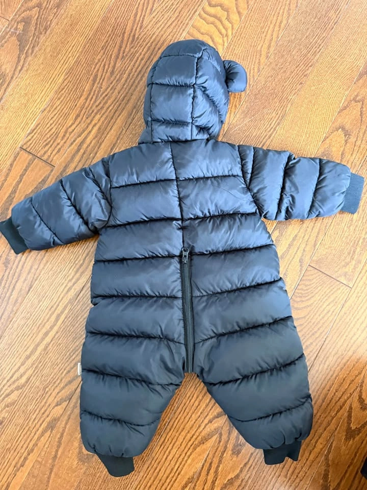 3 months Infant Hooded Puffer Snowsuit - photo 2