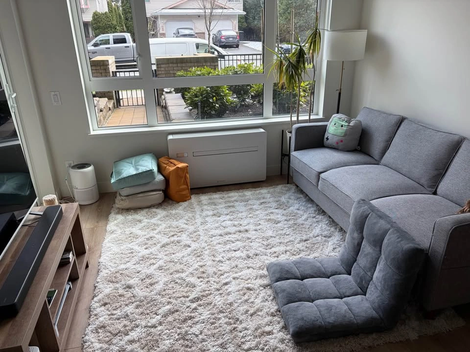 Excellent square carpet wayfair 6’7” - photo 3