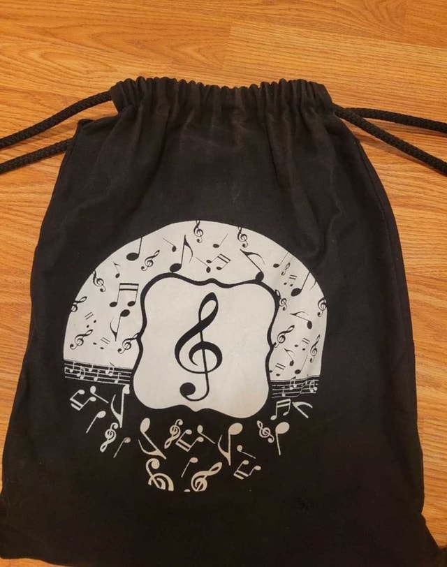Black Music Note Drawstring Backpack - photo 3
