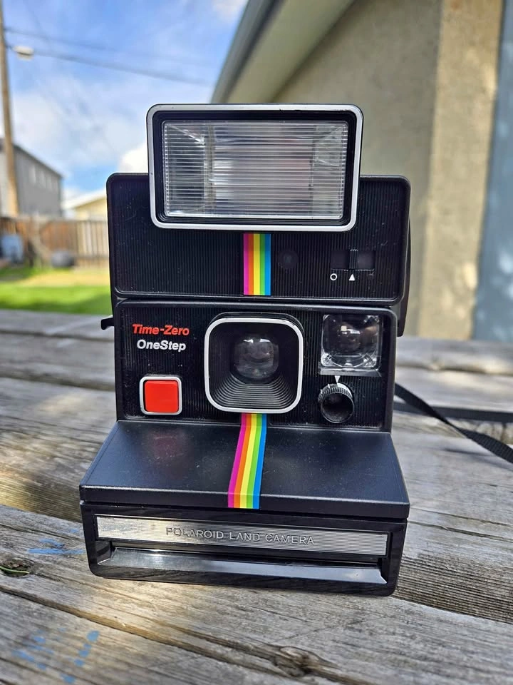 Polaroid Camera with flash