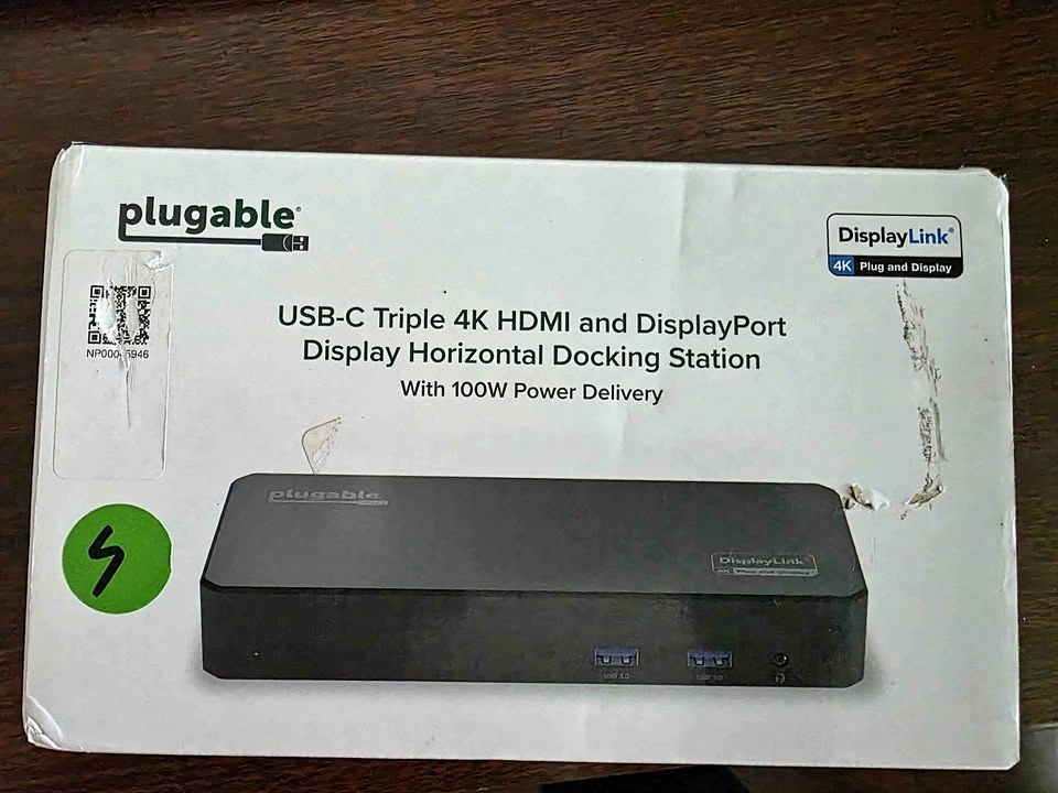 Plugable USB-C Triple 4K Display Horizontal Docking Station