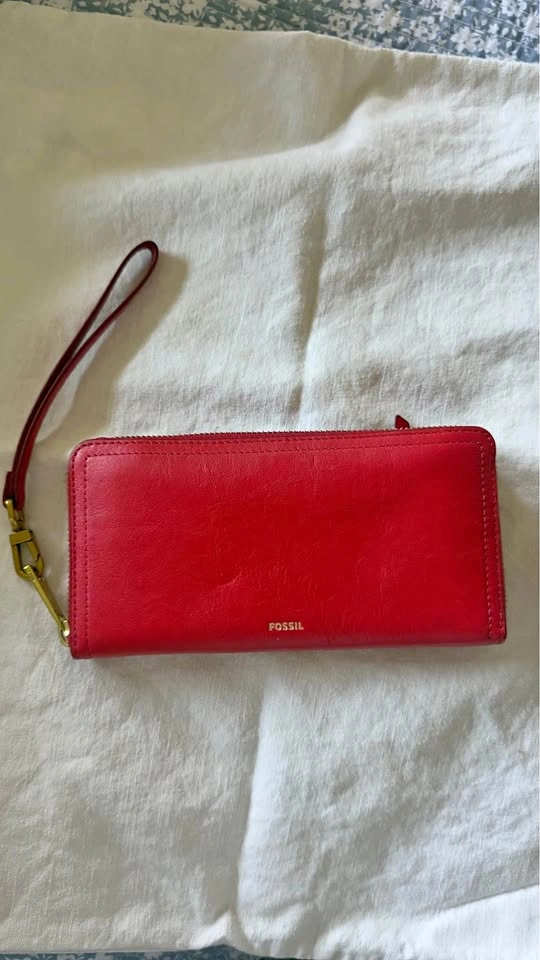 Fossil Red Leather Zip Around Wristlet Wallet
