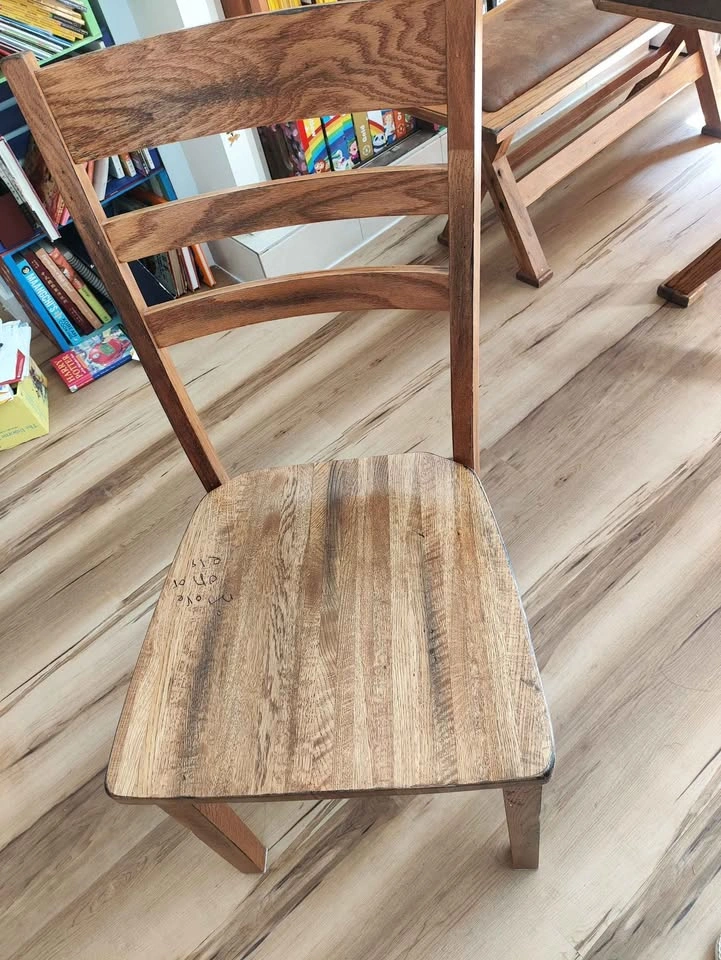 Table + chair - photo 5