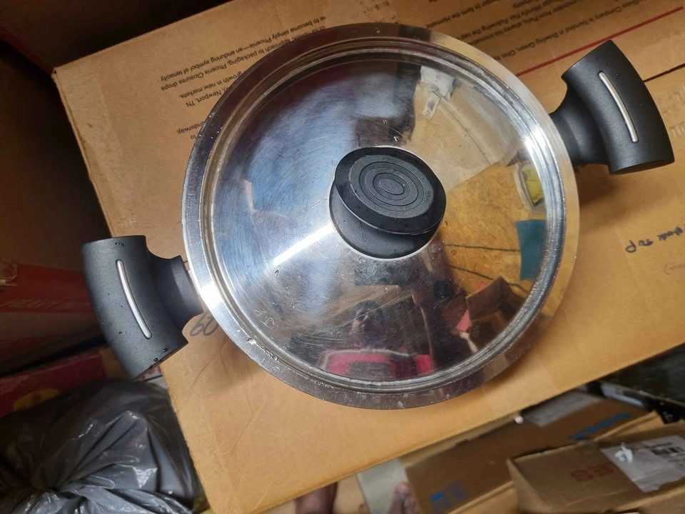 Stainless steel induction cooking pot with lid - 4 litres - photo 2
