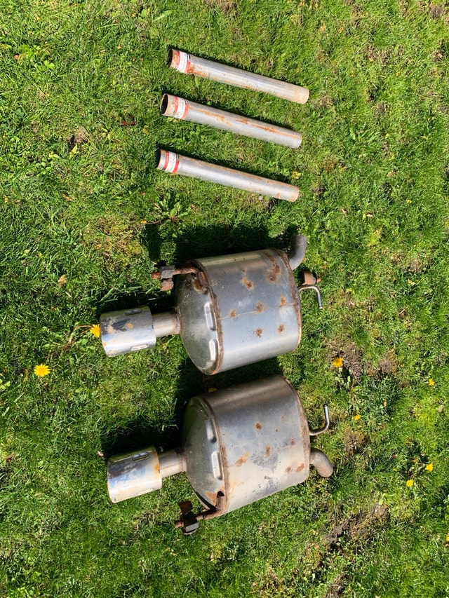 Nissan 350Z Mufflers OEM - photo 2