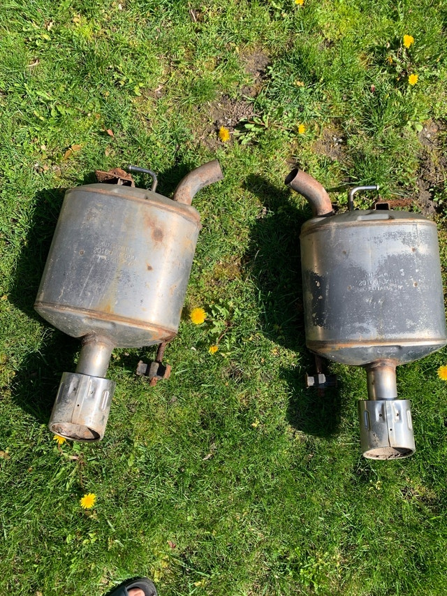 Nissan 350Z Mufflers OEM - photo 3