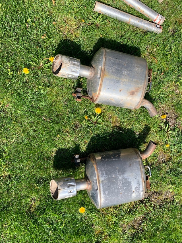 Nissan 350Z Mufflers OEM - photo 4