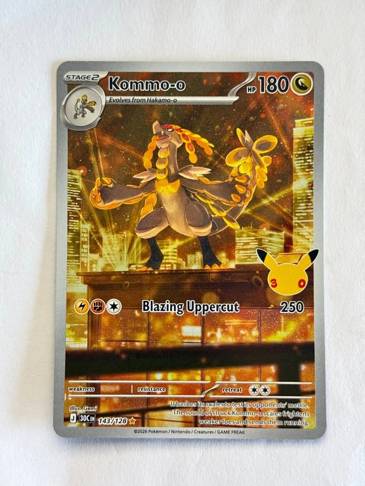 Kommo-o - 143/128 - ME: 30th Celebration (30C) Pokemon