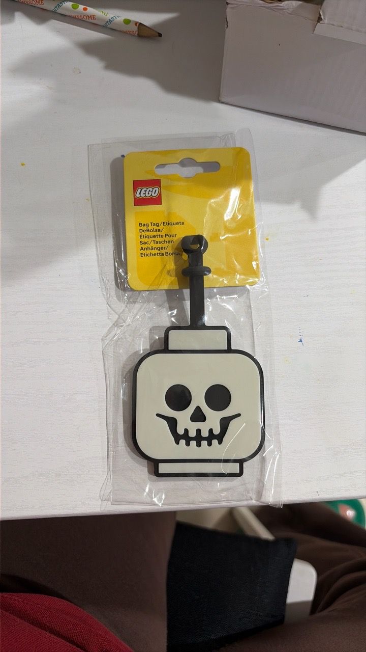 Lego Glow in the Dark skeleton Bag tag