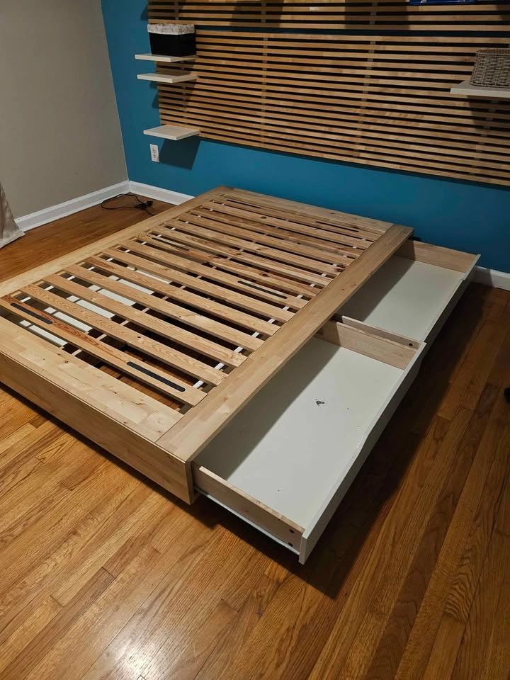 IKEA MANDAL full-size bed frame - photo 3