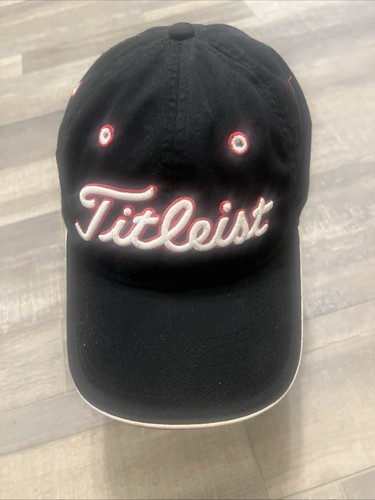 Titlest Black White Red Adjustable Mens Cotton New Era Cap