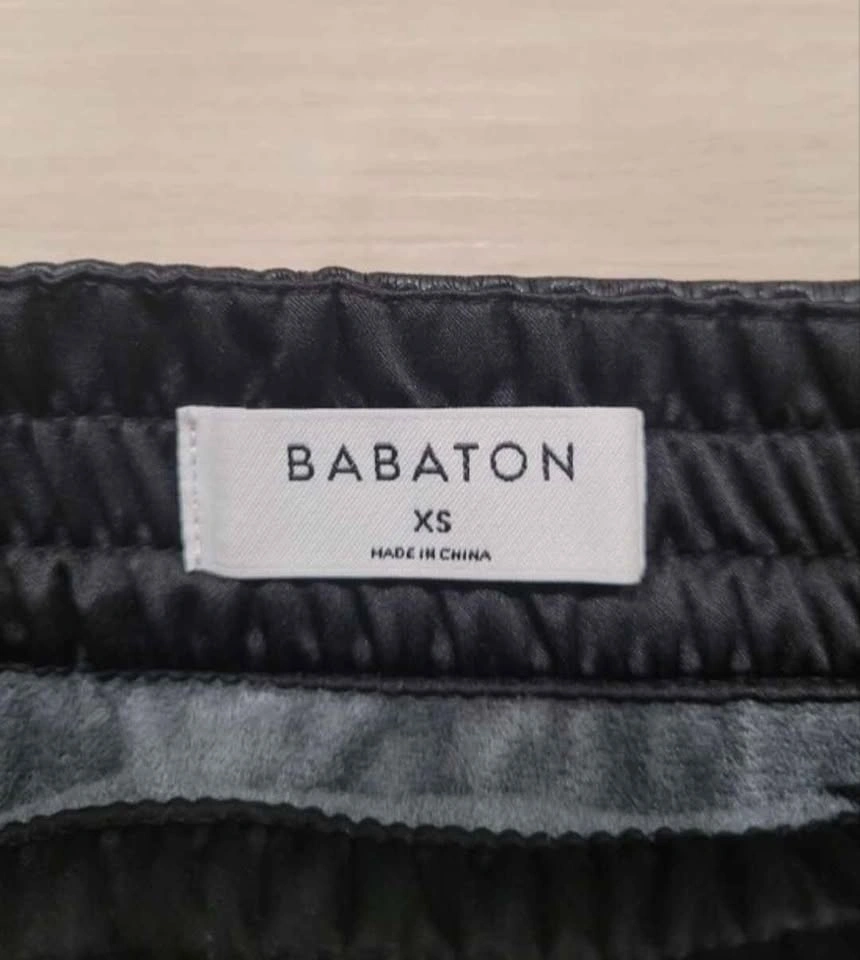 Babaton Women XS Black Faux Leather Elastic-Waist Mini Skirt - photo 2