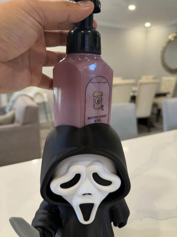 Ghostface Bath and Body Works Soap Dispenser - photo 3