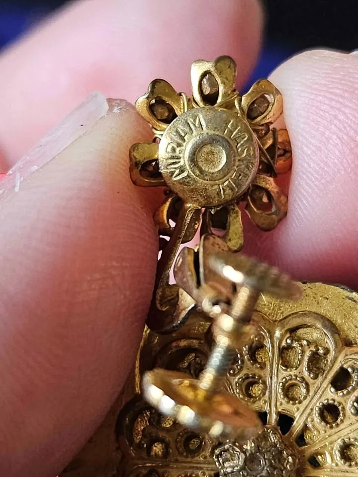 Miriam Haskell rare green jade earrings image indicator(4)