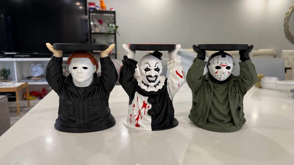 Horror Movie Character Candle Holders - photo 4