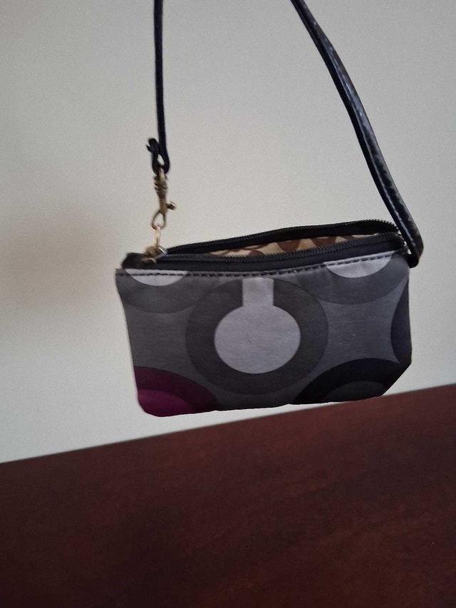 Coach Madison Op Art Signature Circles Satin Women's Wristlet - photo 5