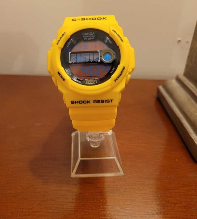Brand New Yellow C shook Digital Men's Watch - photo 2