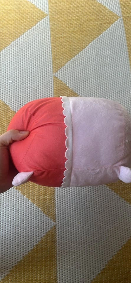 San-X Sumikko Gurashi Pink Tapioca Strawberry Plush - photo 3