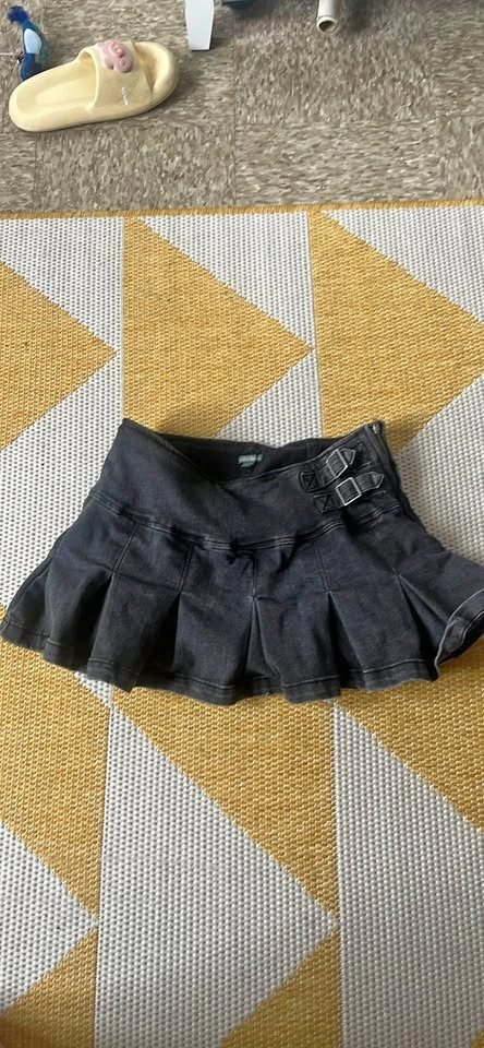 Wild Fable Black Denim Pleated Mini Skirt Size 8