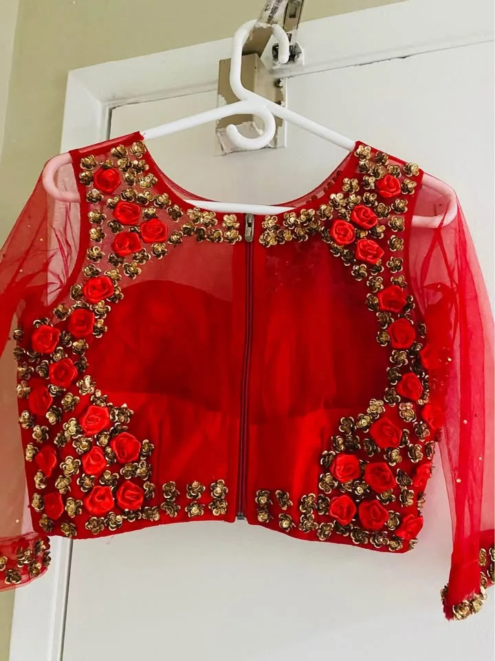 ASYAD BOUTIQUE Saree With stitched Blouse image indicator(7)